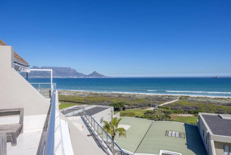 2 Bedroom Property for Sale in Dolphin Beach Western Cape